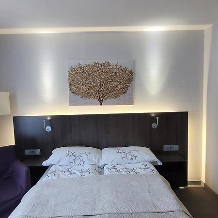 Nice Apartment in modern Center of Düsseldorf Exterior foto